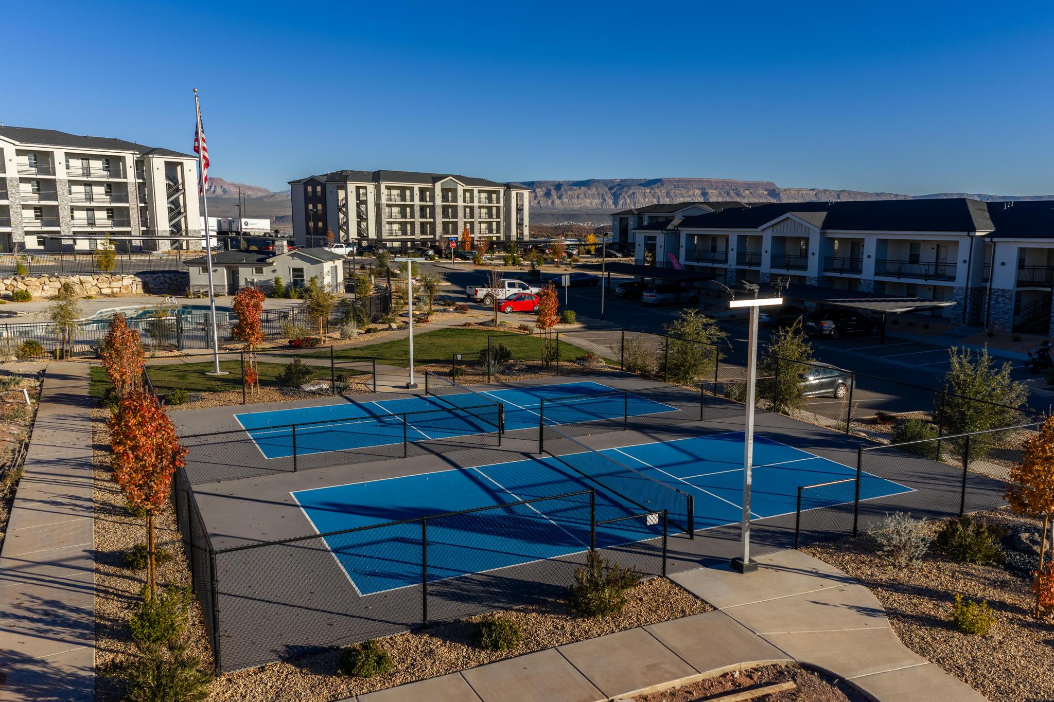 Lone Rock Condos Southern Utah pool pickleball and mountain views
